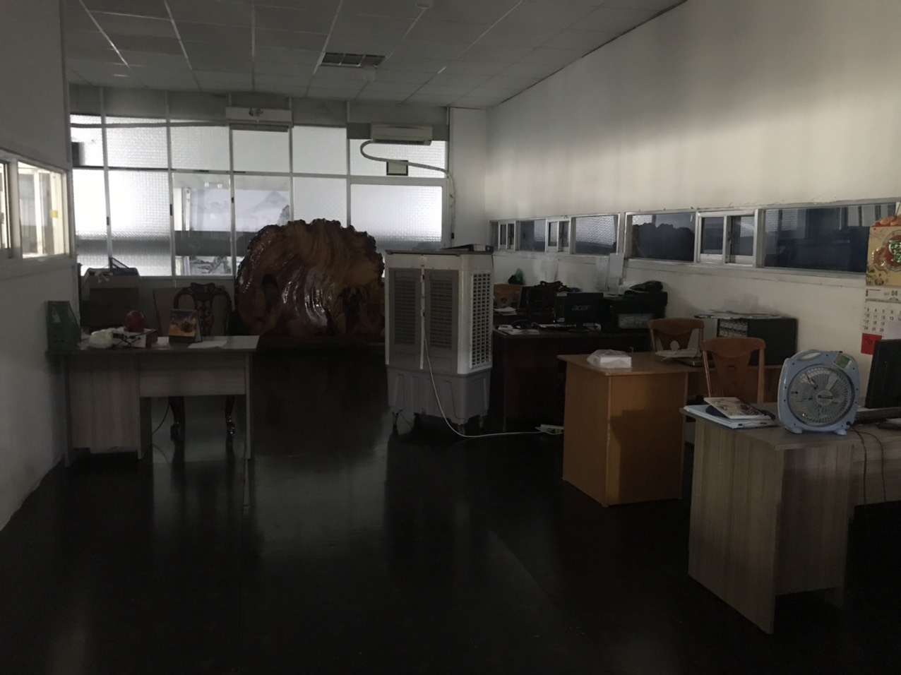 office (2).jpg